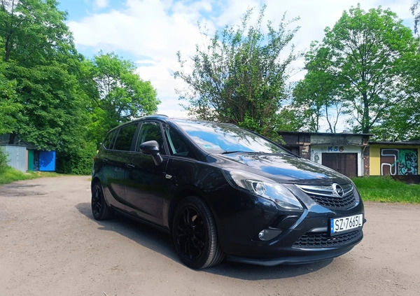 Opel Zafira cena 38200 przebieg: 194000, rok produkcji 2012 z Brzozów małe 79